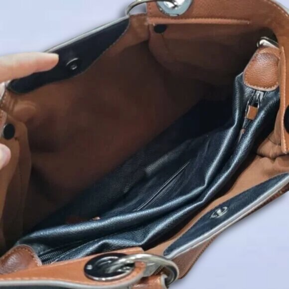 Clarks Black and Brown Leather Purse‎ with Removable Clutch - Picture 6 of 15